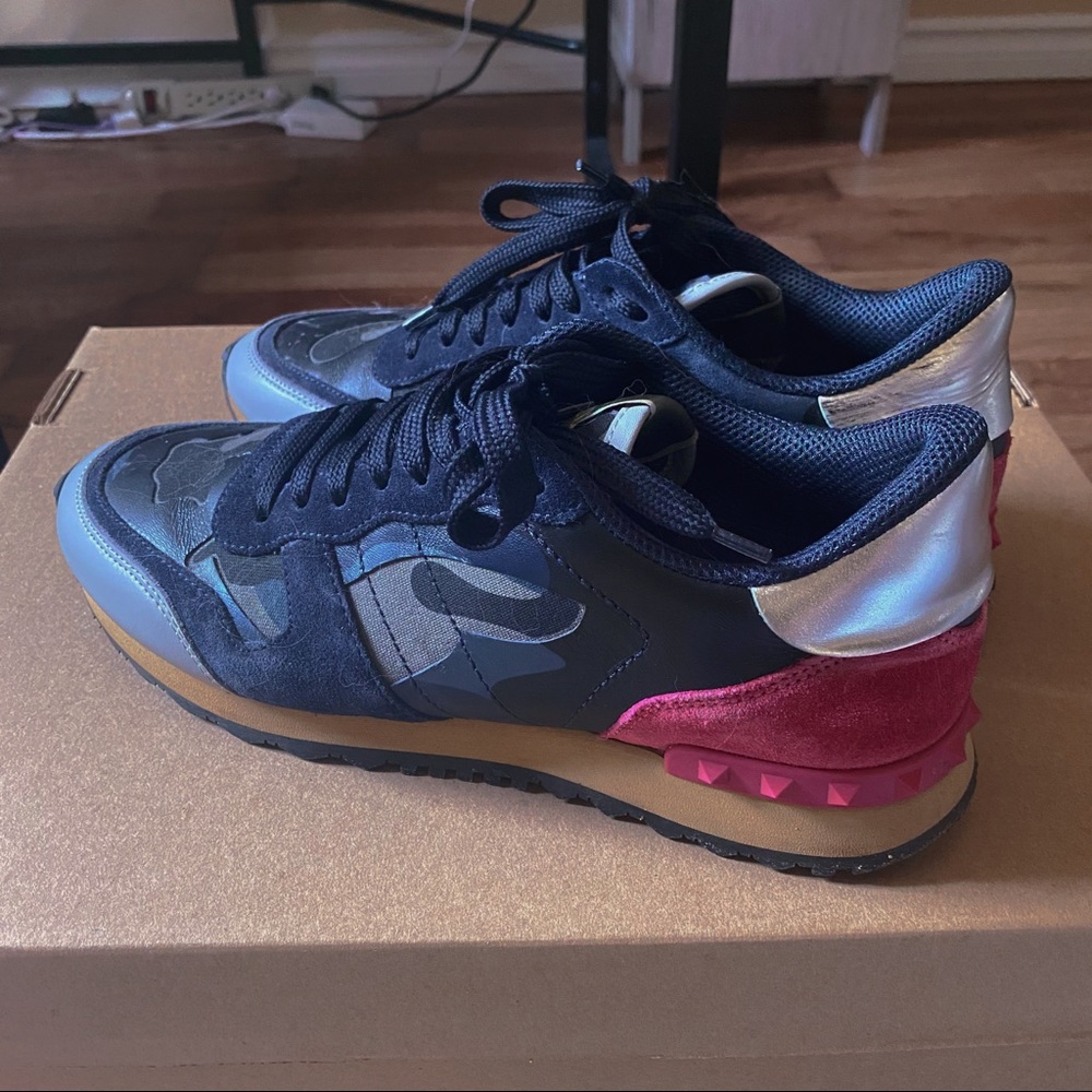 Valentino Sneakers size 39.5